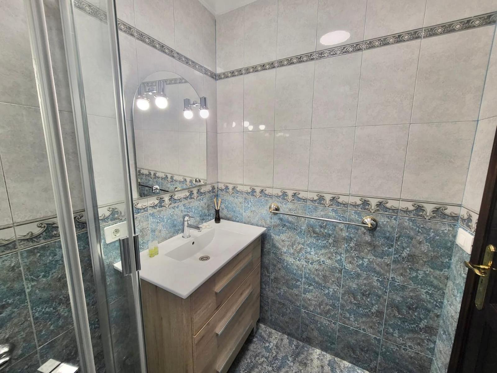Affordable Holiday Accommodation For Large Families And Groups At Las Canteras Beach With 3 Bedrooms And Free Parking Las Palmas de Gran Canaria Zewnętrze zdjęcie